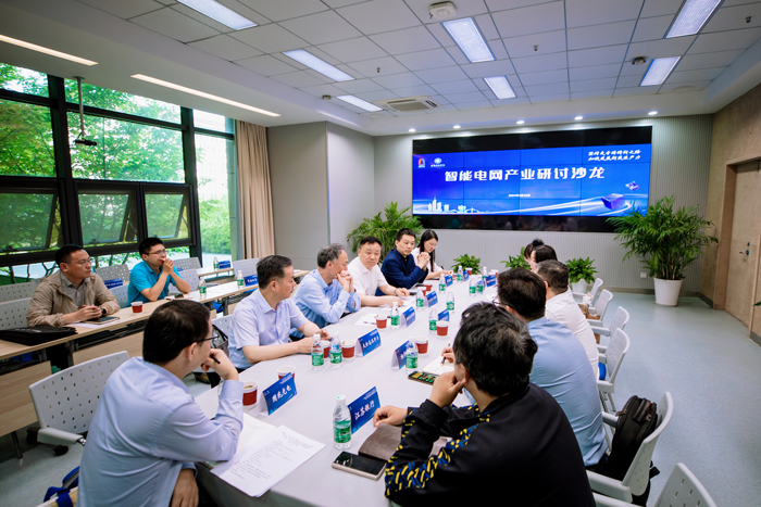 171765600075353332v3.jpg 9E8A388178979n改幼.jpg